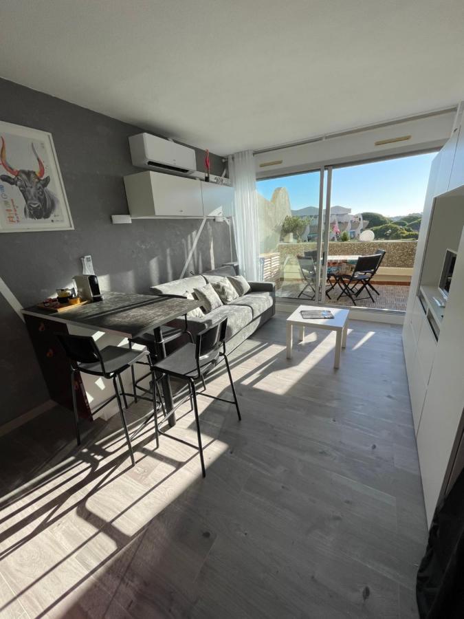 Superbe Studio, Terrasse, Piscine, Parking Le Grau-du-Roi